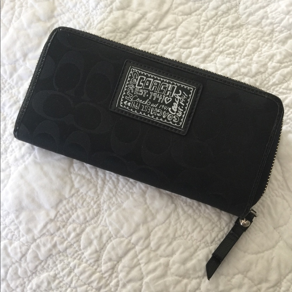 Coach wallet